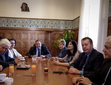 Διαψεύδει η Ε.Κουντουρά ότι θα ψηφίσει υπέρ της συμφωνίας με τα Σκόπια - «Στηρίζω την κυβέρνηση»